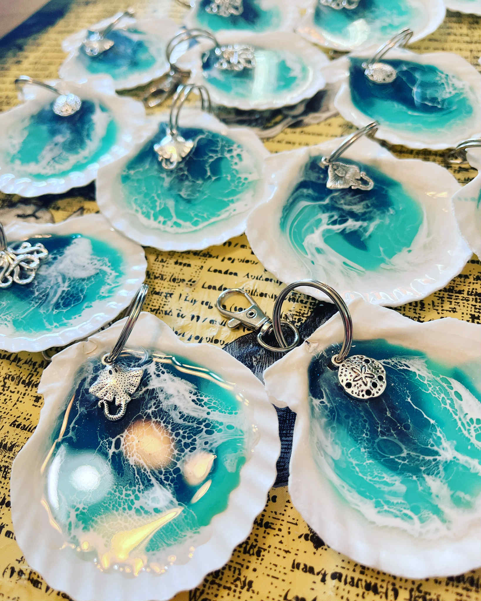 Resin ocean piece 16